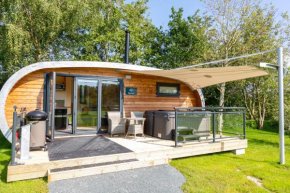 Ellerbeck Luxury Pod with Hot Tub at Fell View Park Kirkby Lonsdale